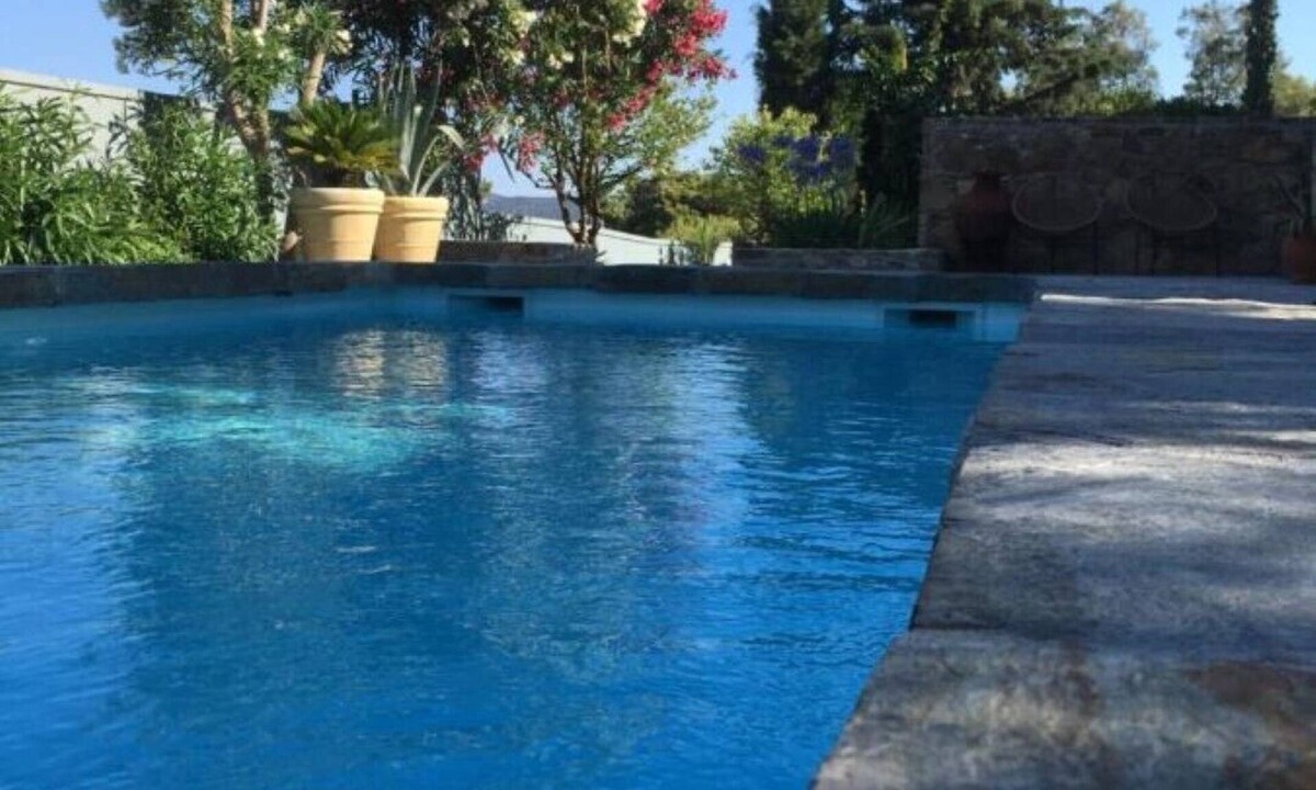 Porto Rafti Villa | Villa-agave , by the sea in Porto-rafti Outside Athens