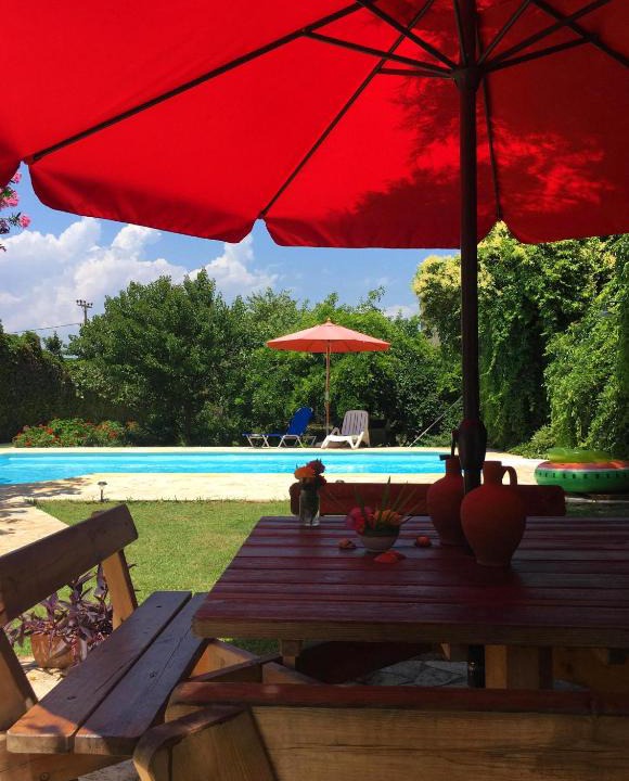 Marathon House | Villa Alkyon - Dreamy 3BR, Pool & BBQ next to Varnavas Beach