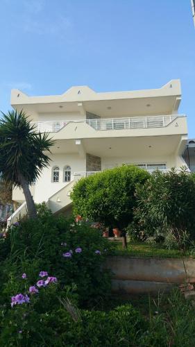 Xylokastro-Evrostina House | Villa Bianca