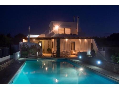 Island | Paralias