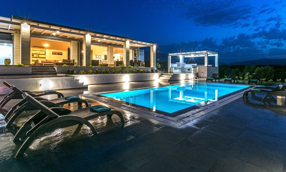 Katochori Villa | Villa Cawe - Four Bedroom Villa, Sleeps 9