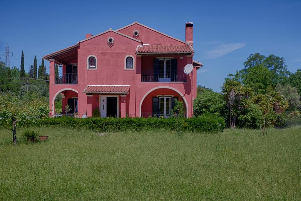 Achilleio Villa | VILLA CHRISTINA