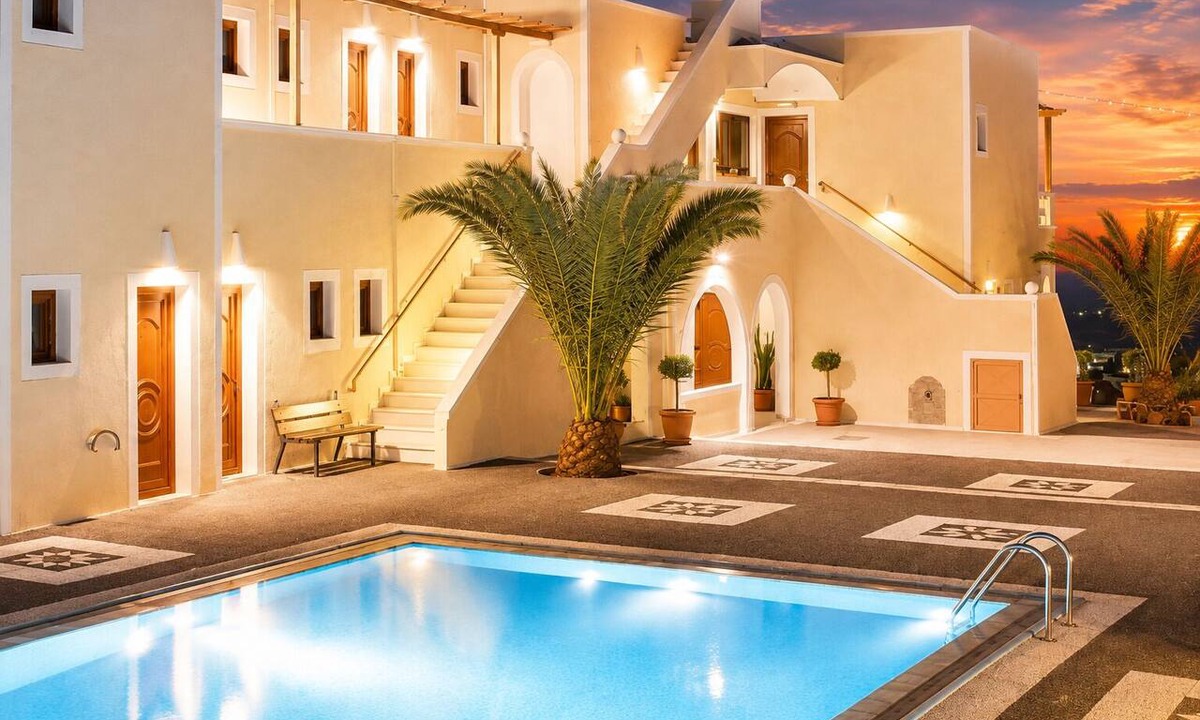 Vothon Hotel | Villa Danezis