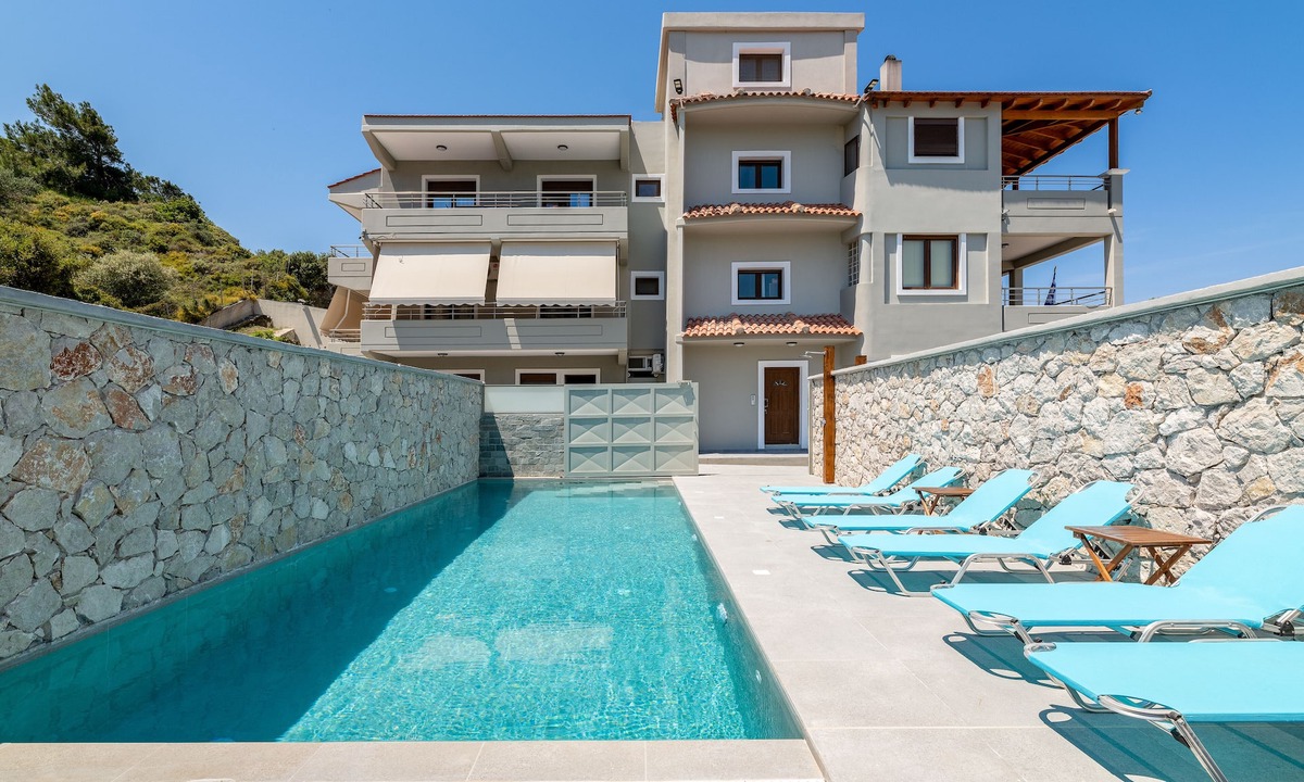 Petaloudes Apartment | Villa Divina