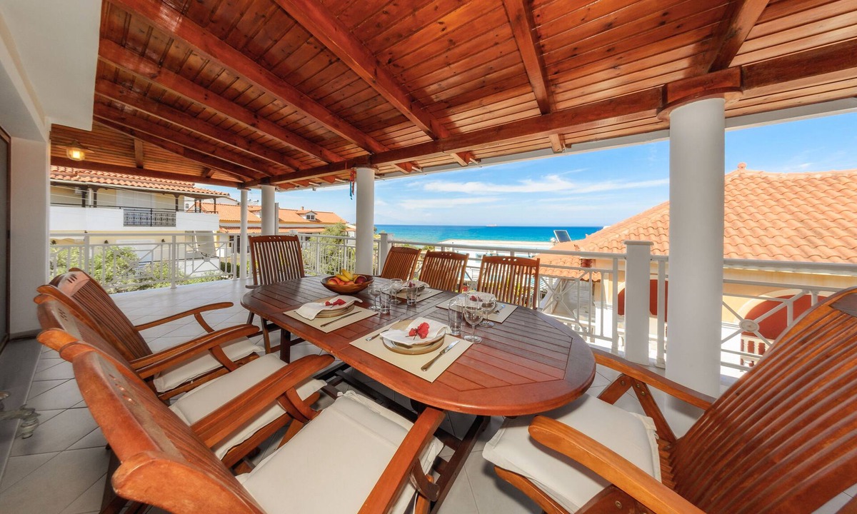 Alikanas Villa | Villa Eleni-2nd Floor Maisonette with Ocean panorama terrace for up to 4 people