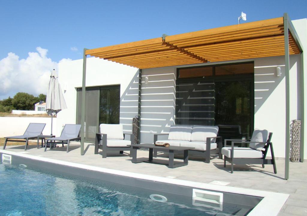 Pesada Villa | Villa Esther