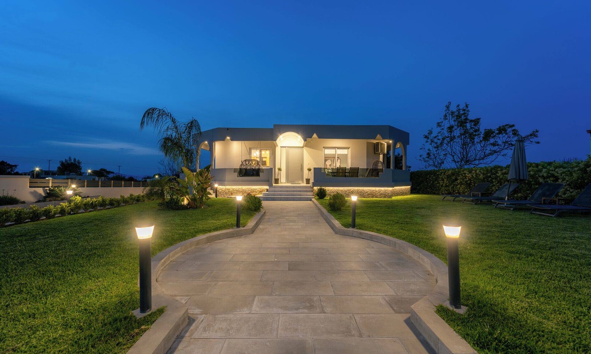 Theologos Villa | Villa Giota Luxury Living