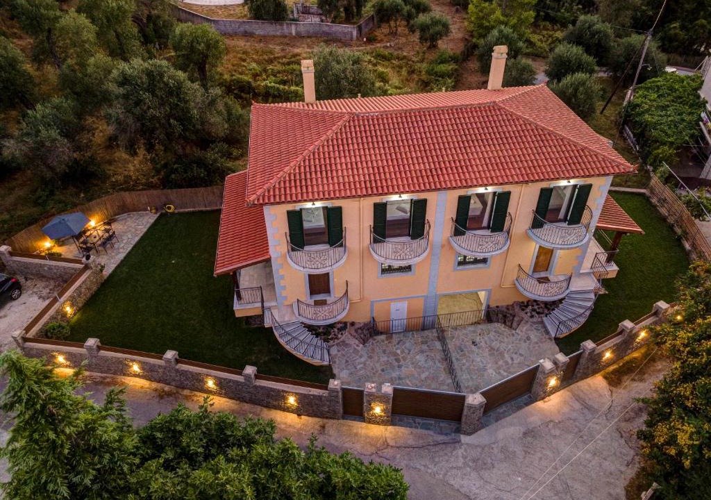 Kato Korakiana House | Villa Henkel B