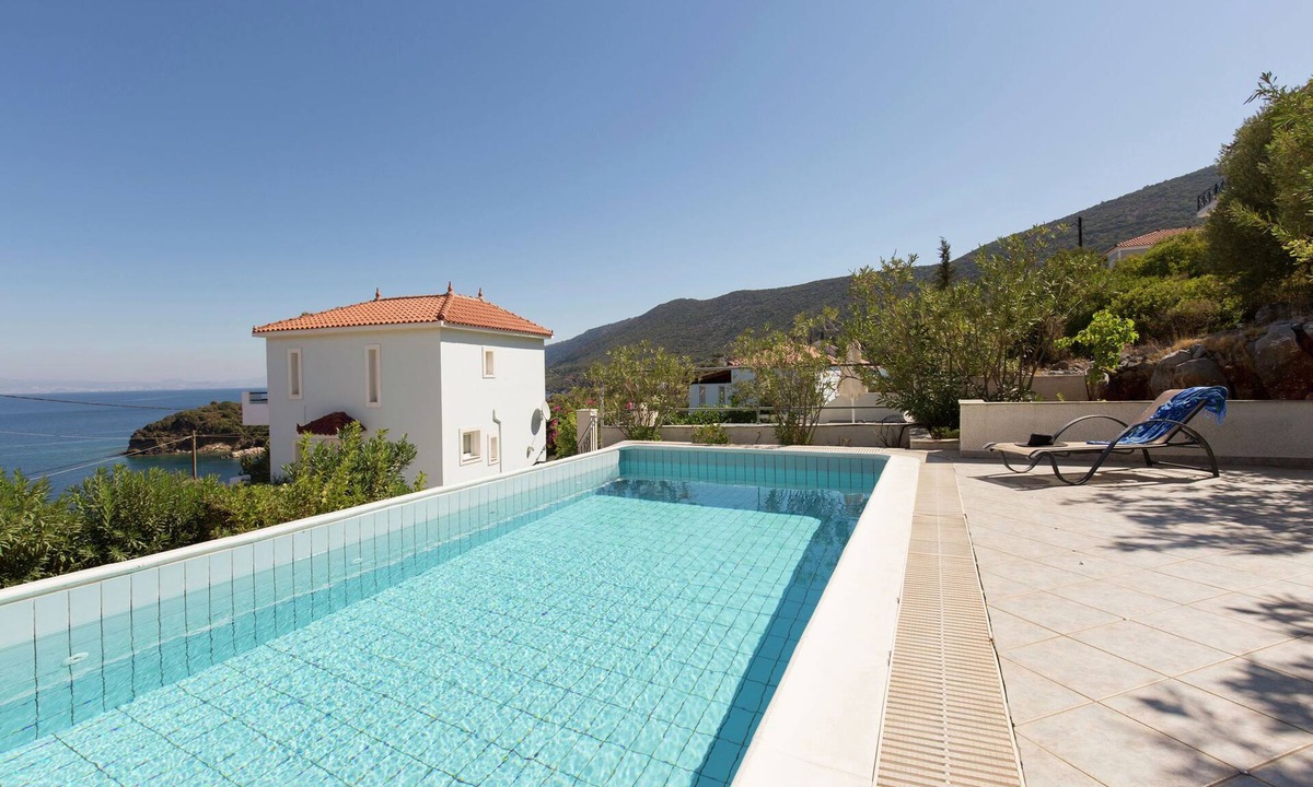 Villa Agia Paraskevi Samos Swimming | Samos Town