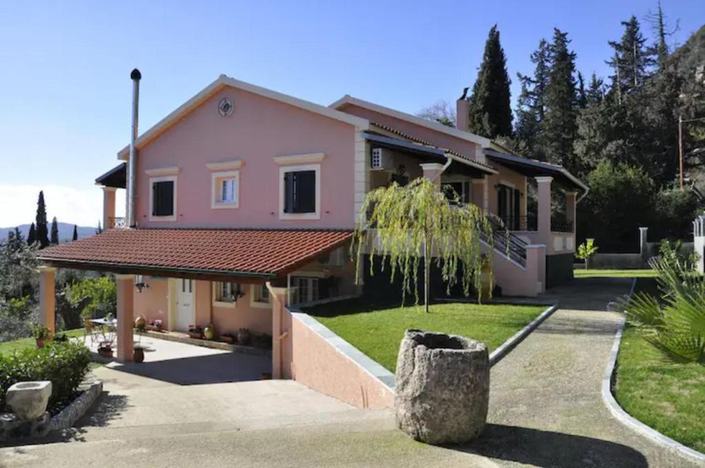 Ano Korakiana Villa | Villa Leo Junior