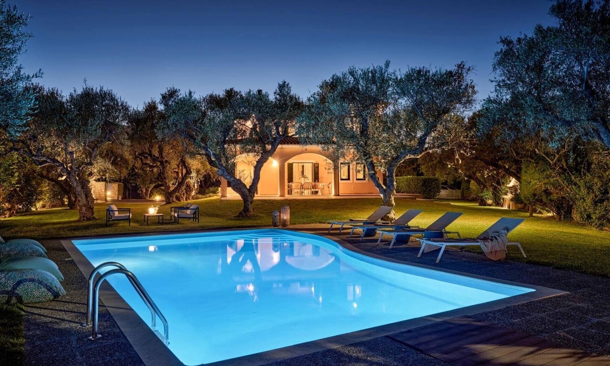 Porto Koukla Villa | Villa Levanda Koukla by Villa Plus