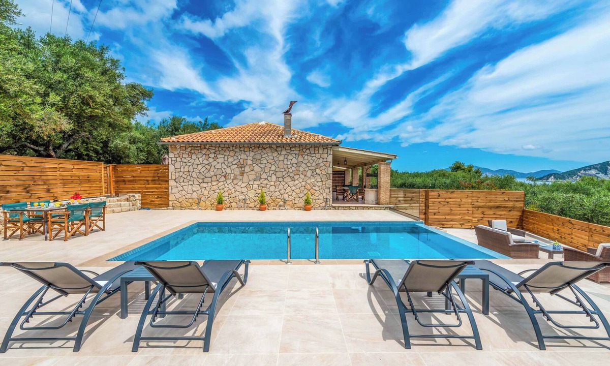 Marathias Villa | Villa Marathias - Two Bedroom Villa, Sleeps 4