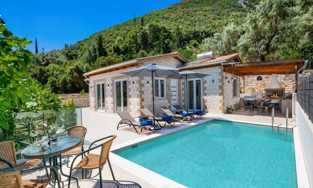 Katokhorion Villa | Villa Mario by Villa Plus