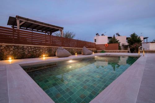 Kiotari Villa | Villa Sunrise by the Sea