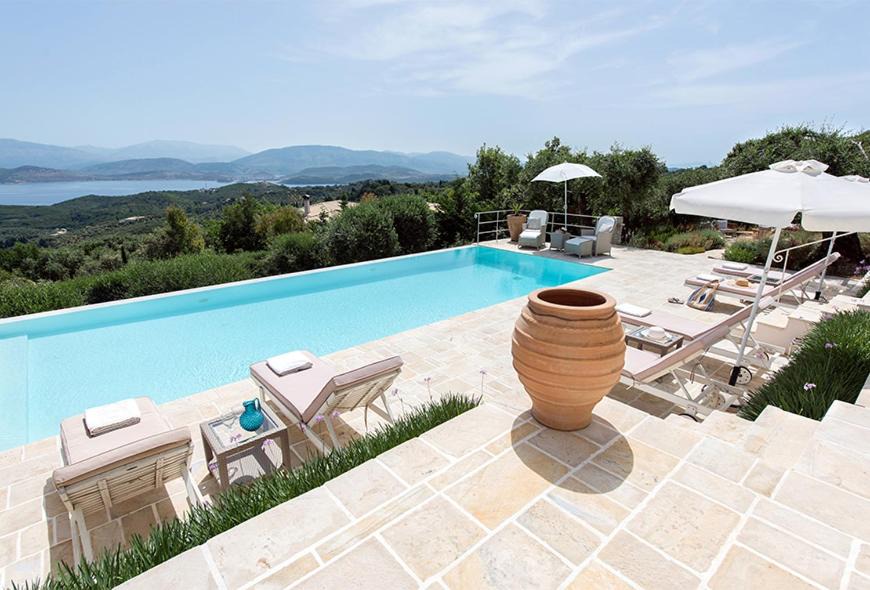 Kassiopi Villa | Villa Thea Lofou