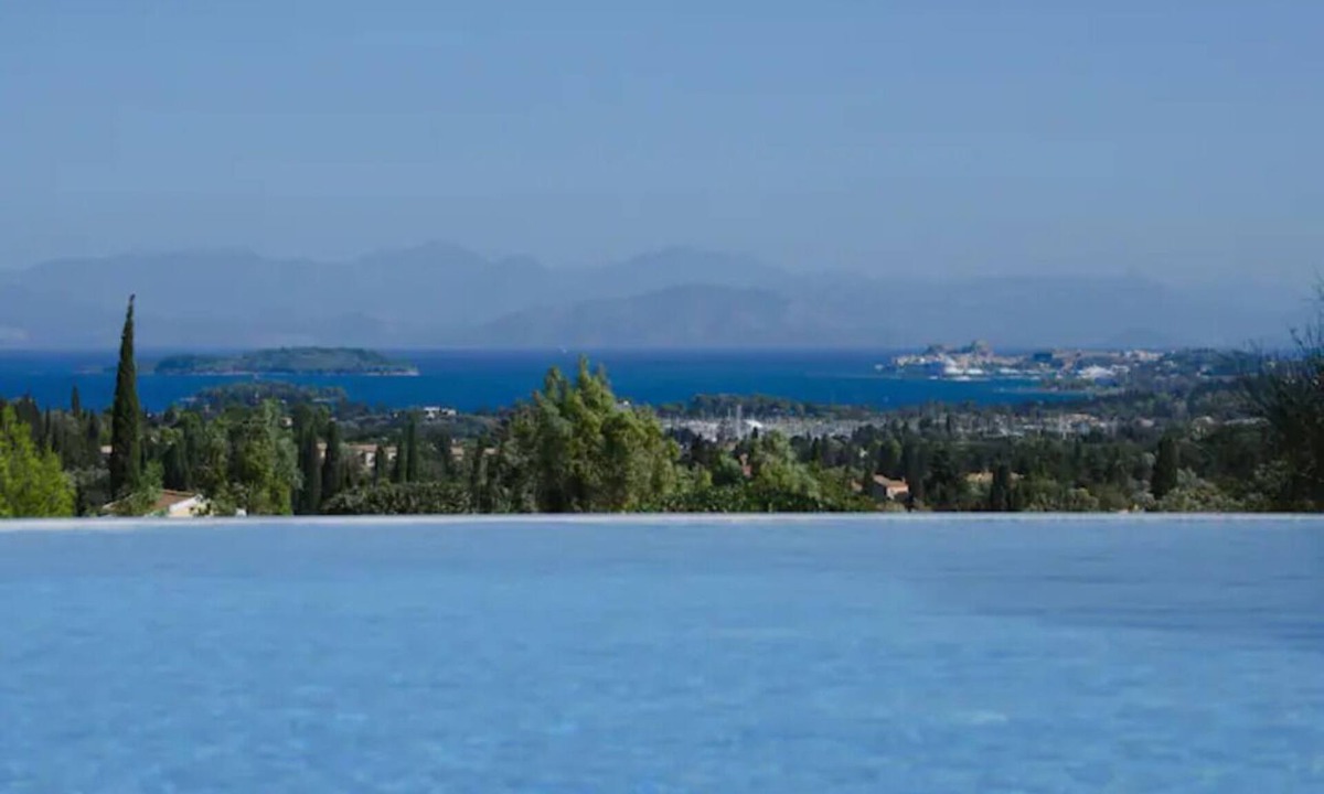 Poulades Villa | Villa Verde, Over the hill with spectacular sea views and private pool