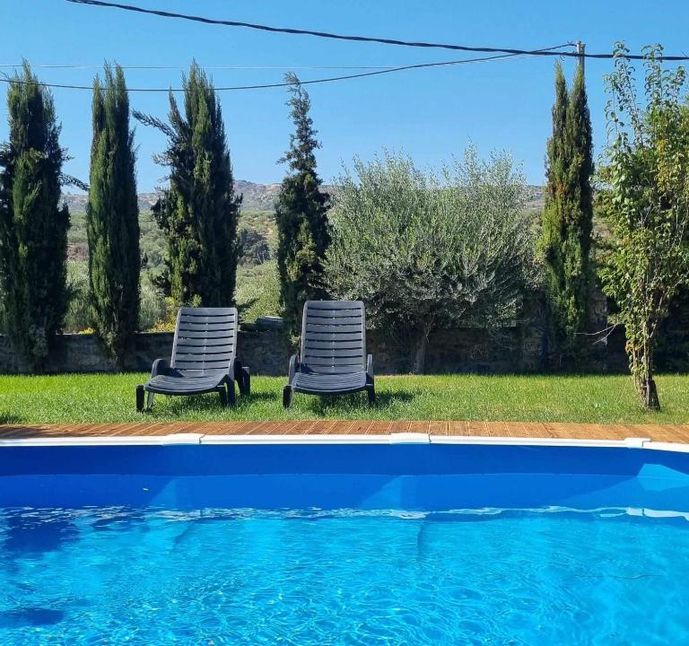 Peza Villa | Villa Vigneto