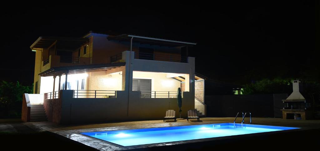 Kariotai Villa | Village Villas