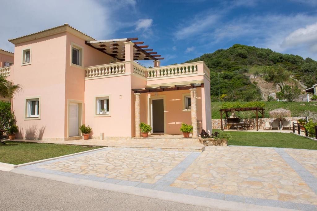 Afionas Villa | Villas Porto Odysseas Afionas Corfu