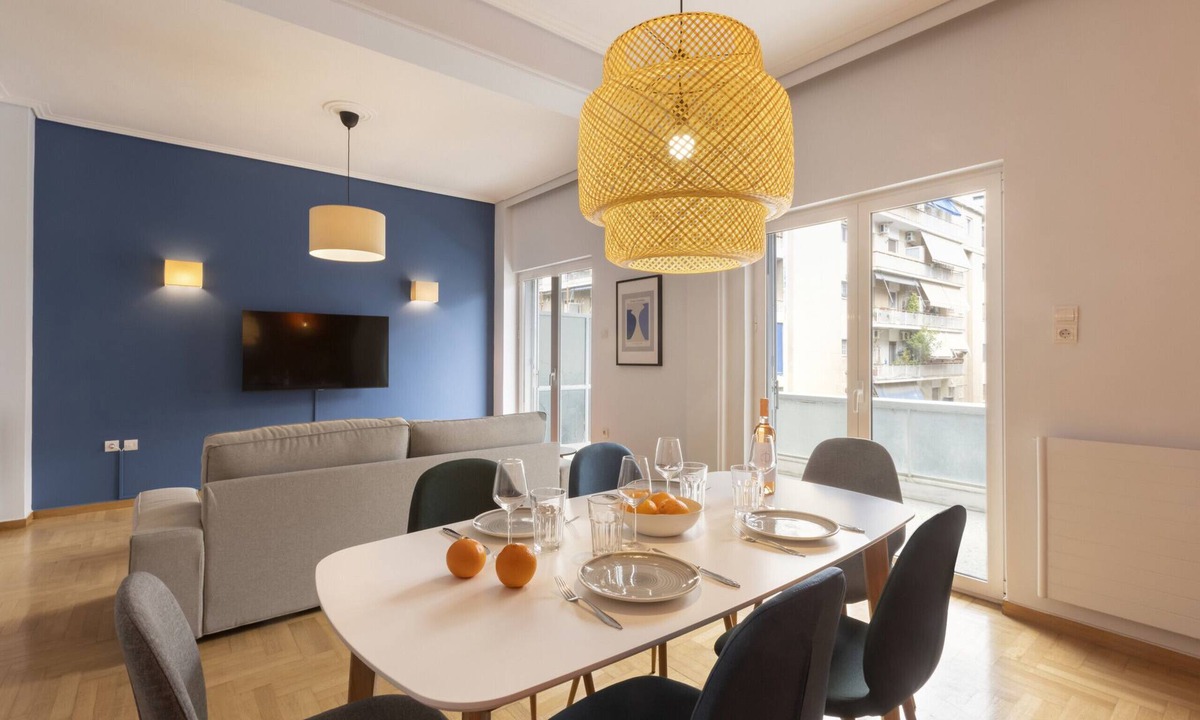 Athens Apartment | Volanaki4 - A happy 2 Bdr apartment that has a