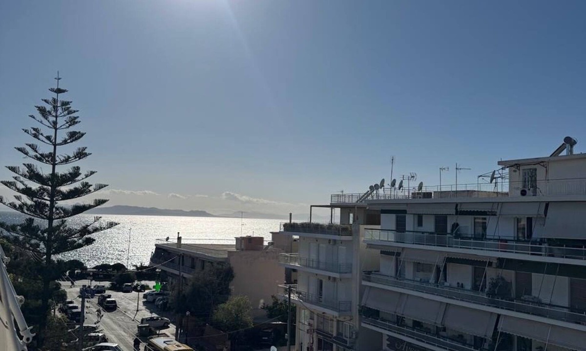 Voula Apartment | Voula ViewsnLuxury Apartment with Ocean Views – 100m from the Beach!