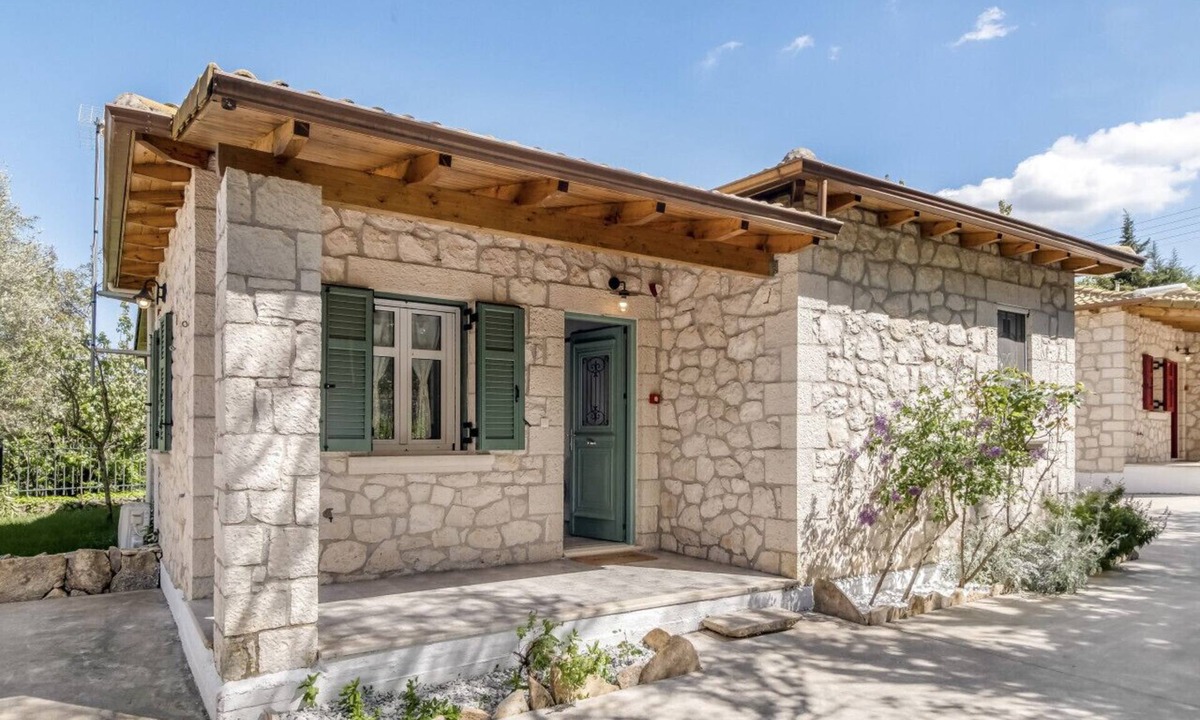 Asprogerakata Apartment | Wellness Villa at Apanema Mindfulness Lefkada
