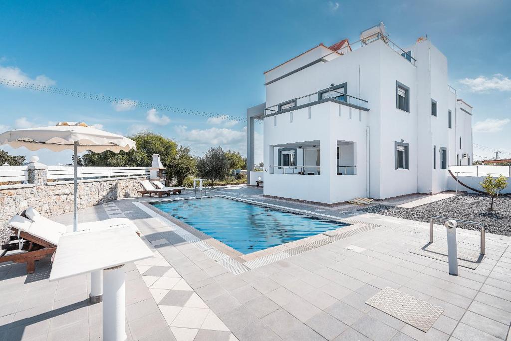 Gennadi Villa | White Pearl