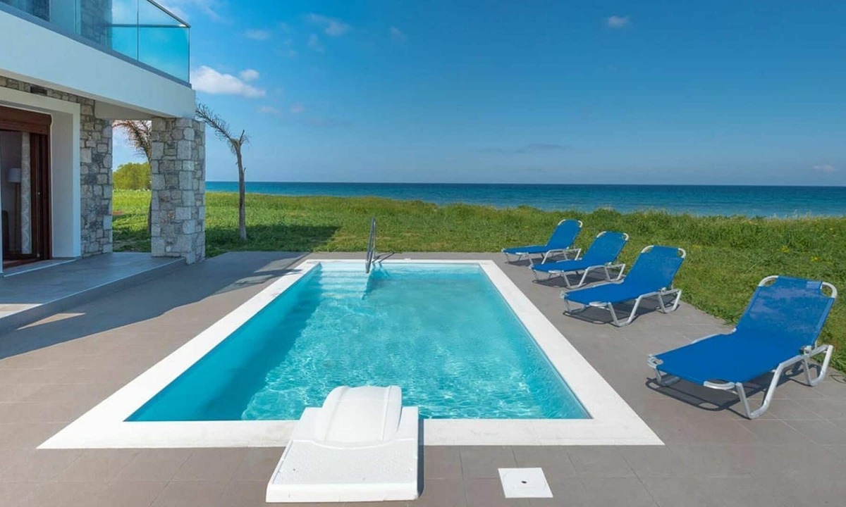 Fanes Villa | Wonderful private villa with private pool, A/C, WIFI, TV, balcony, panoramic view and parking