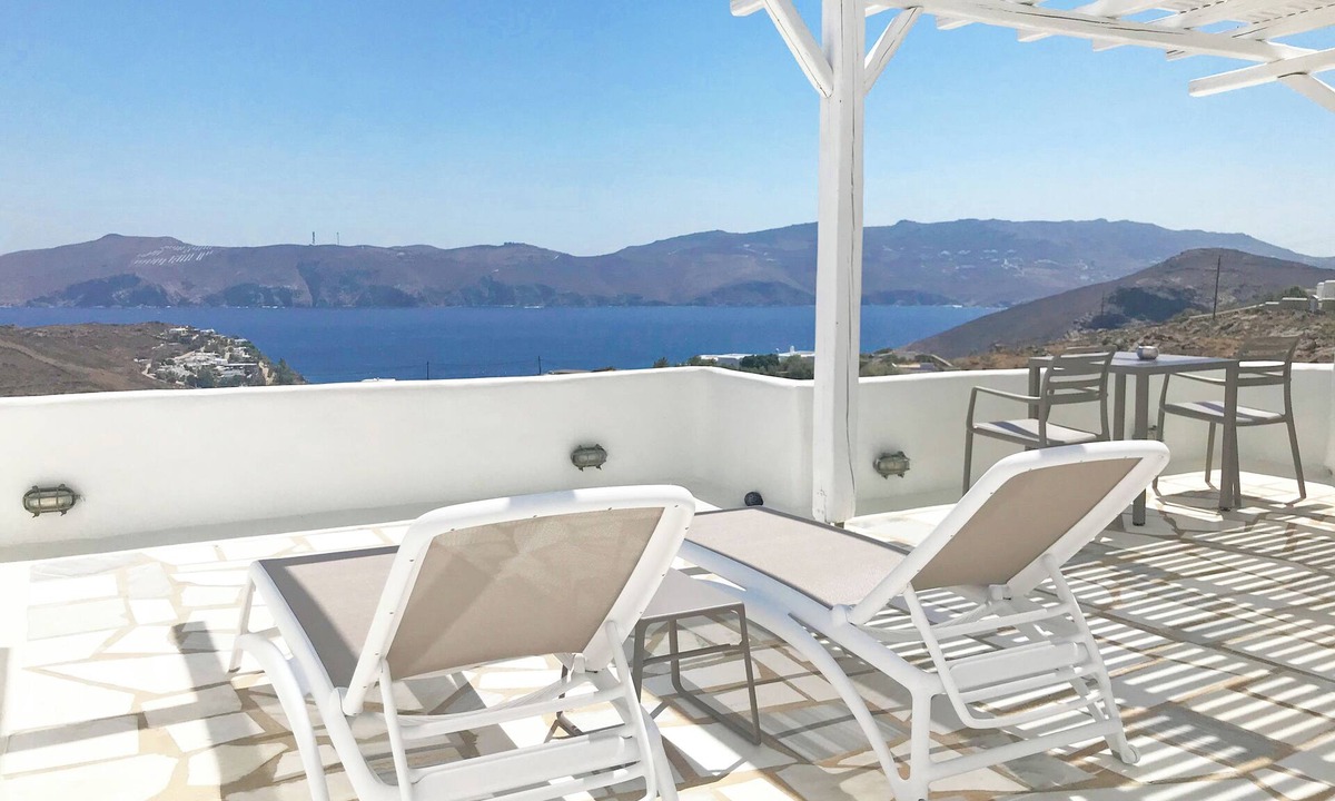 Panormos House | Yakinthos Residence