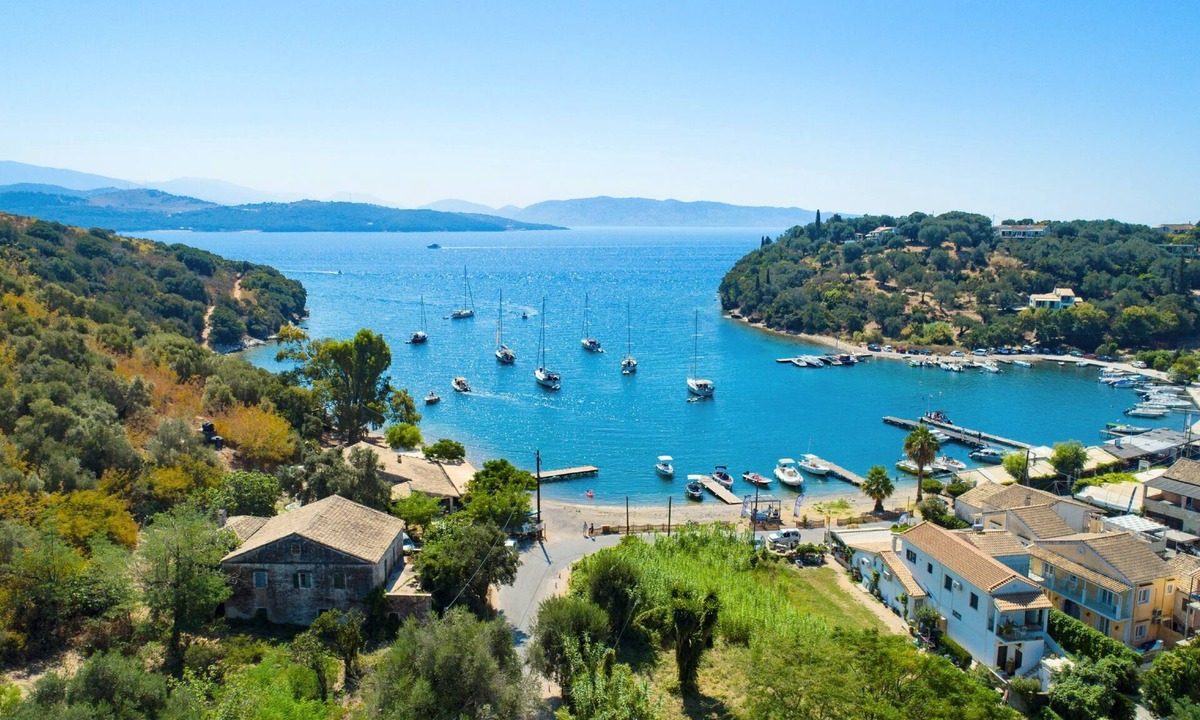Agios Stefanos Apartment | Your seaside retreat in the heart of Saint Stephanos, Corfu