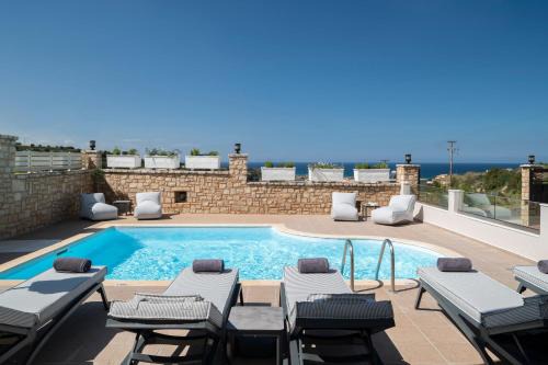 Stavromenos Villa | Zen Luxury Complex, Pool & Jacuzzi near Rethymno