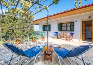 1 bedroom apartment, walking distance to amenities