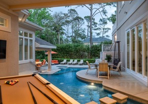 1 Brigantine 3rd Row Ocean Updated Gorgeous Luxury Vacation 8 BR Home Sleep 18 Private Pool Hot Tub in Hilton Head Island