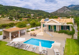 155 m² Villa ∙ 3 bedrooms ∙ 8 guests