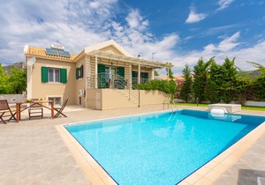 155 m² Villa ∙ 3 bedrooms ∙ 8 guests