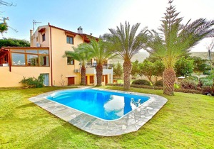 220 m² Villa ∙ 5 bedrooms ∙ 11 guests