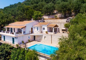 225 m² Villa ∙ 3 bedrooms ∙ 7 guests