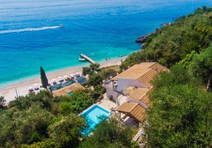 225 m² Villa ∙ 3 bedrooms ∙ 7 guests