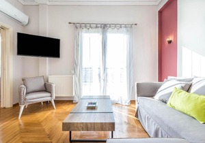 3 bedroom apartment with big balconies in Pagrati