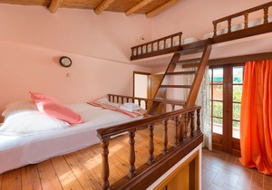 3 Bedroom Peaceful Villa - "Villa Marianna B"