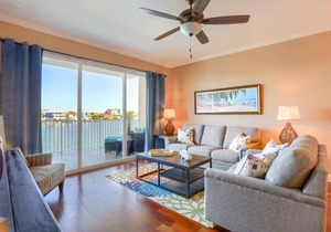 304 Bay Harbor in Clearwater Beach