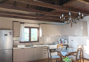 A first floor beachfront apartment at Metamorfosi Sithonia for 5 guests