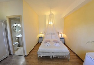 Adamantia Double Room A3 /2 guests