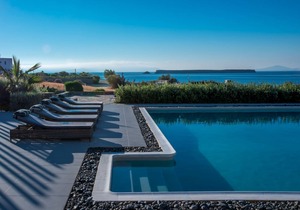 Aelia DeLuxe Villa by Fantasia Villas