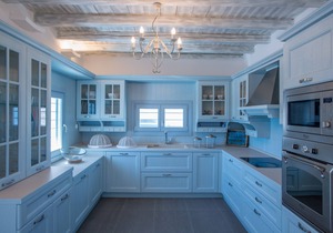 Aelia Luxury Villa by Fantasia Villas
