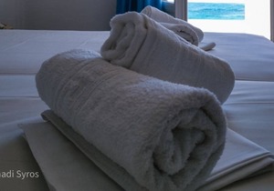 Agnadi Syros Beachfront Studios & Rooms