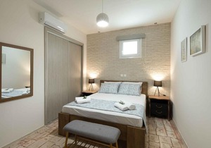 Alia house