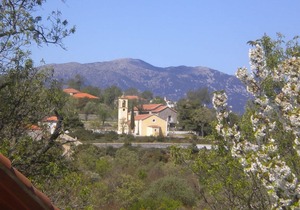 Amygdalia, a Stone House, a quiet landscape. Leonidion 95m2.