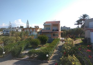 Apartment 100 m from the sandy beach of Gerani, ideal point to explore W. Crete
