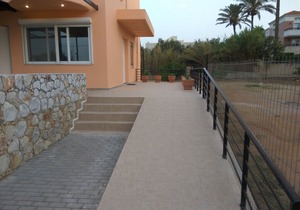 Apartment 100 m from the sandy beach of Gerani, ideal point to explore W. Crete